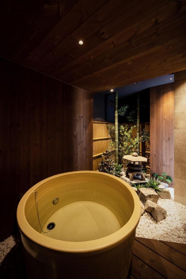 Villa 古今 天下茶屋 With A Private Parking Lot And A Half Open-Air Bath And Direct To Kix Ōsaka Exterior foto